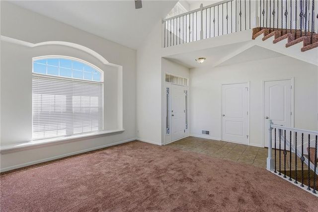 622 Johnston Parkway, Raymore, MO 64083