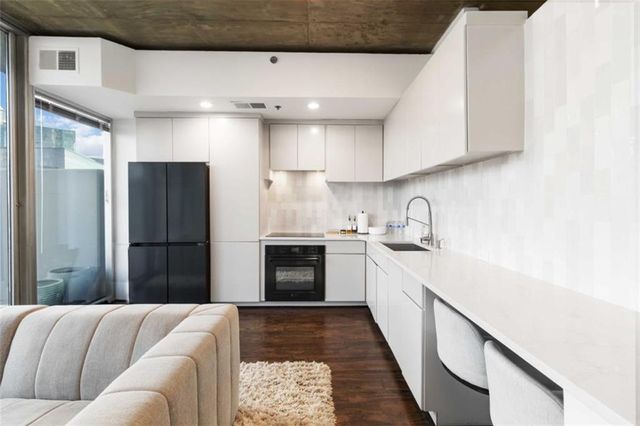 3324 Peachtree Road NE 815, Atlanta, GA 30326