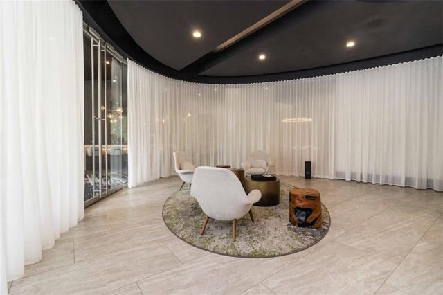 3324 Peachtree Road NE 815, Atlanta, GA 30326