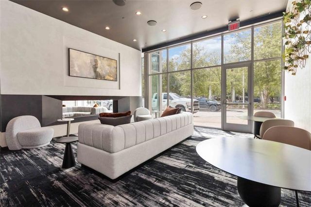 3324 Peachtree Road NE 815, Atlanta, GA 30326