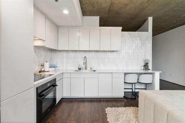 3324 Peachtree Road NE 815, Atlanta, GA 30326