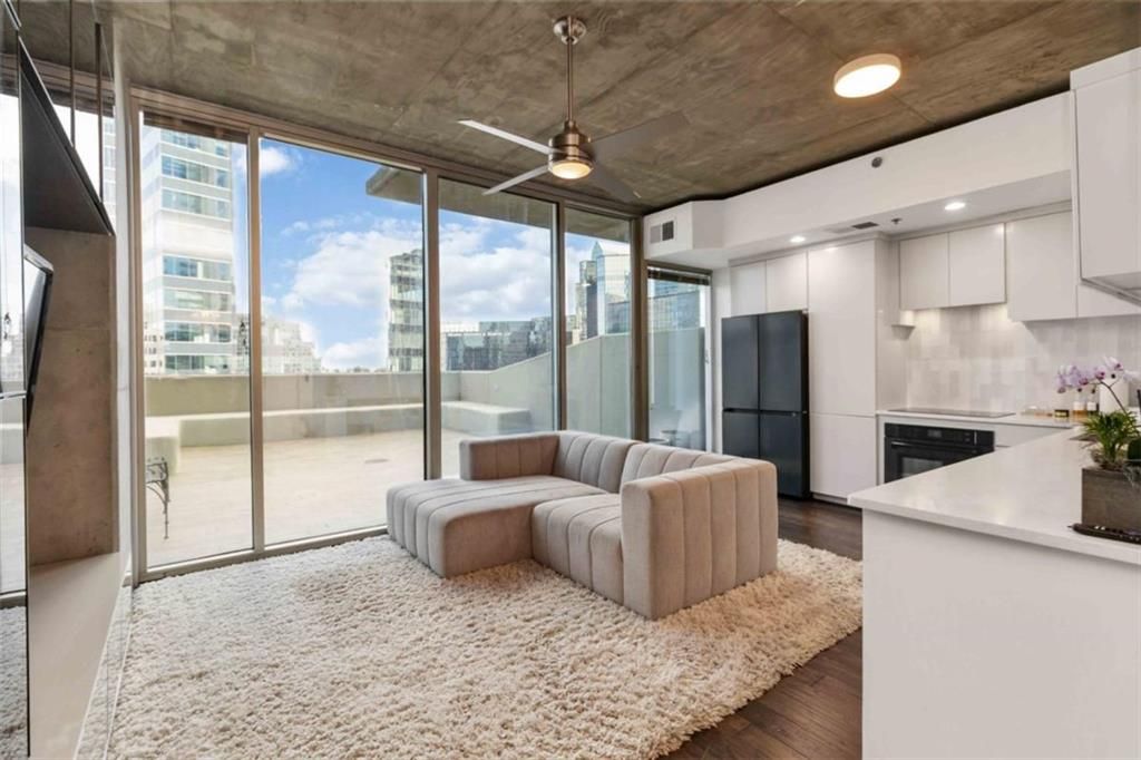 3324 Peachtree Road NE 815, Atlanta, GA 30326