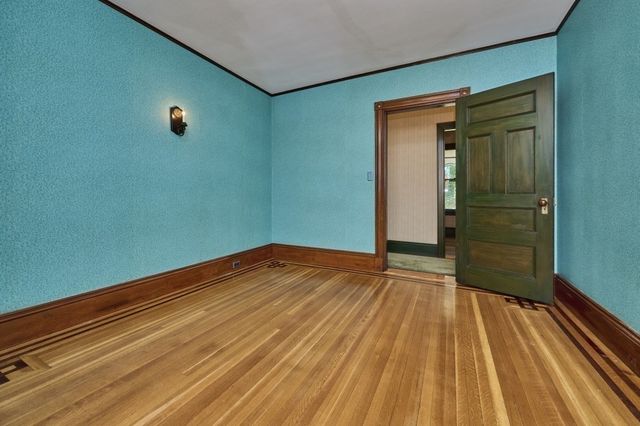 14 Lafayette St, Waltham, MA 02453