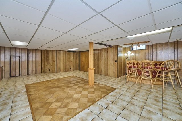 14 Lafayette St, Waltham, MA 02453