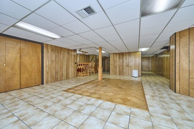 14 Lafayette St, Waltham, MA 02453