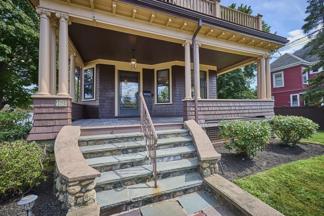 14 Lafayette St, Waltham, MA 02453