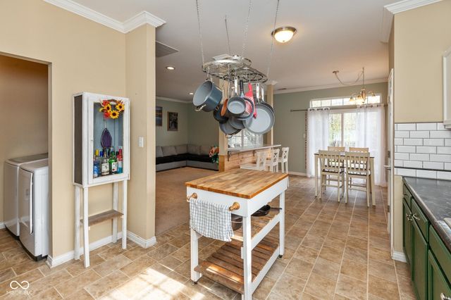 1119 Chateaugay Court, New Whiteland, IN 46184