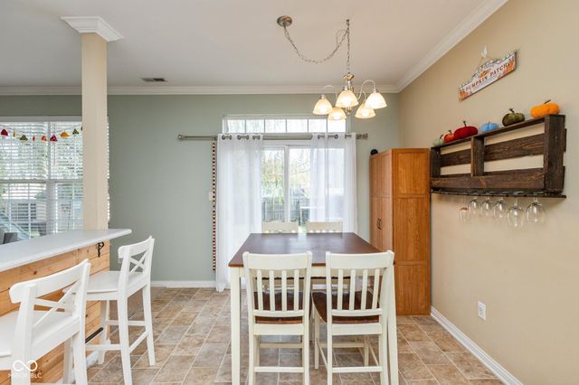 1119 Chateaugay Court, New Whiteland, IN 46184