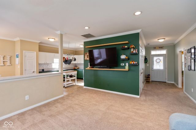 1119 Chateaugay Court, New Whiteland, IN 46184