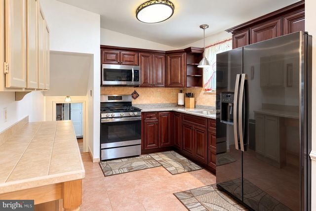 1072 FITCH PL, Warminster, PA 18974