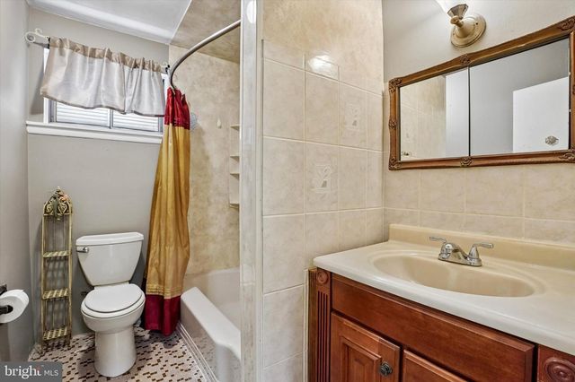 1072 FITCH PL, Warminster, PA 18974