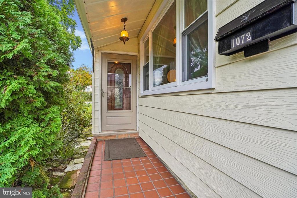 1072 FITCH PL, WARMINSTER, PA 18974 — photo 4