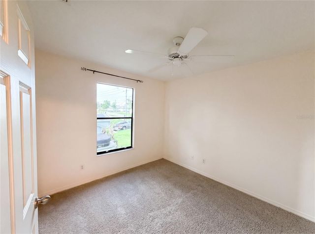 1542 APRIL AVENUE, Deltona, FL 32725