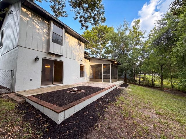 1542 APRIL AVENUE, Deltona, FL 32725