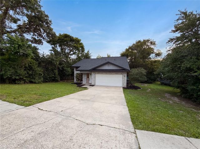 1542 APRIL AVENUE, Deltona, FL 32725