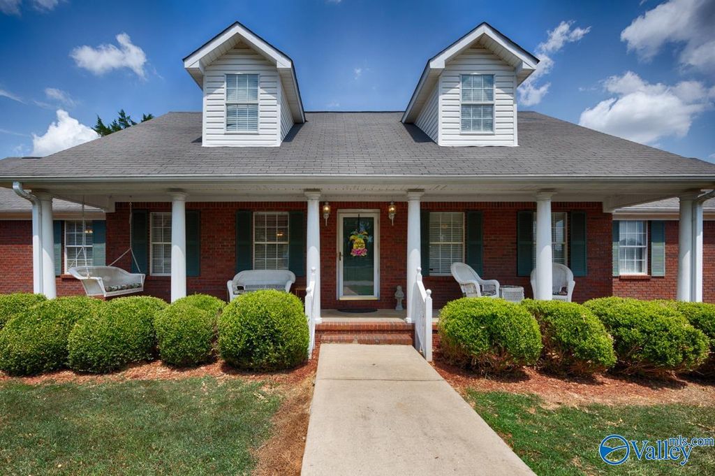17281 Huntsville Brownsferry Road, Athens, AL 35611