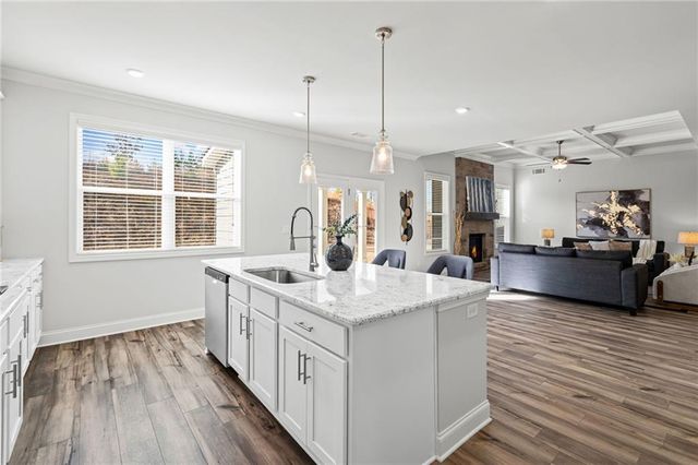 6137 Black Pear Lane, Gainesville, GA 30506