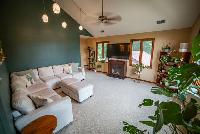 10804 S Ridgeway Avenue, Chicago, IL 60655
