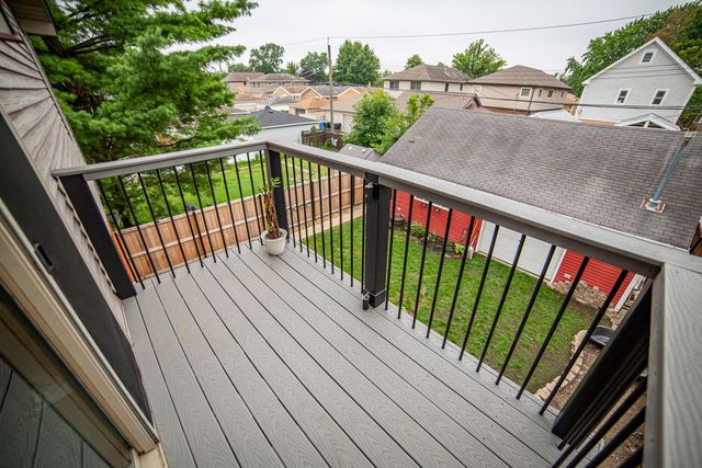 10804 S Ridgeway Avenue, Chicago, IL 60655