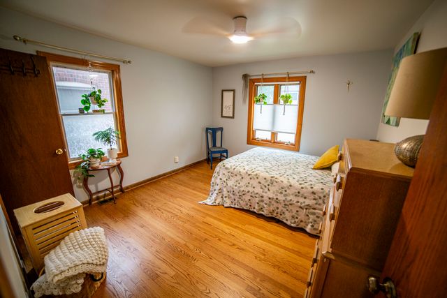 10804 S Ridgeway Avenue, Chicago, IL 60655