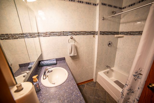 10804 S Ridgeway Avenue, Chicago, IL 60655