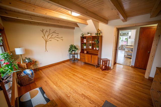 10804 S Ridgeway Avenue, Chicago, IL 60655