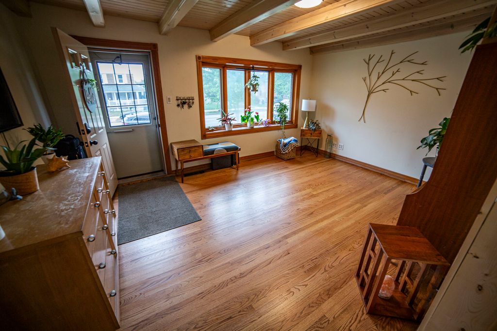 10804 S Ridgeway Avenue, Chicago, IL 60655 — photo 3