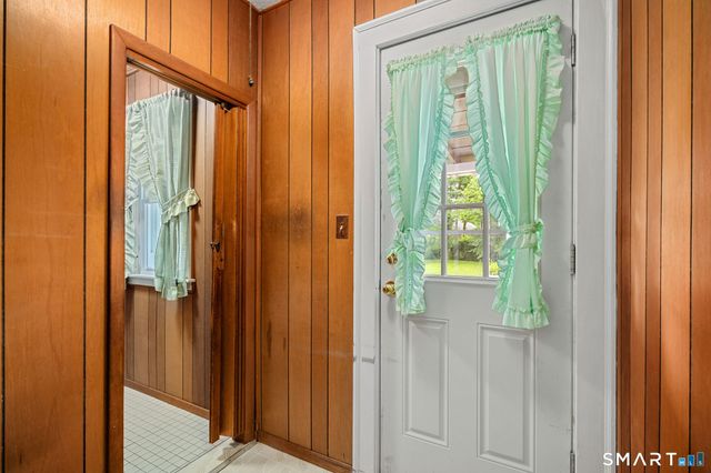 81 Woodlawn Street, West Hartford, CT 06110