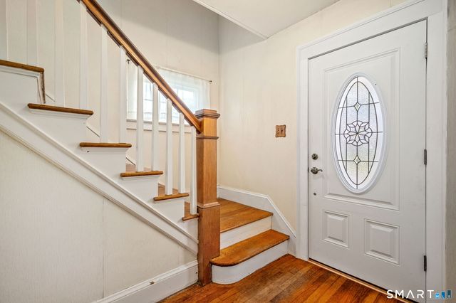81 Woodlawn Street, West Hartford, CT 06110