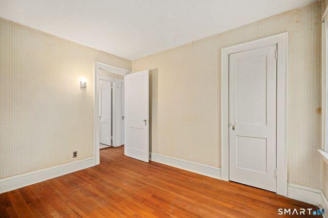 81 Woodlawn Street, West Hartford, CT 06110