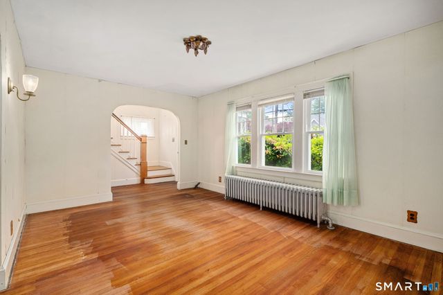 81 Woodlawn Street, West Hartford, CT 06110