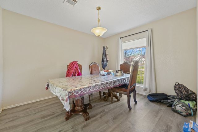 4911 Hibiscus Drive, Arlington, TX 76018