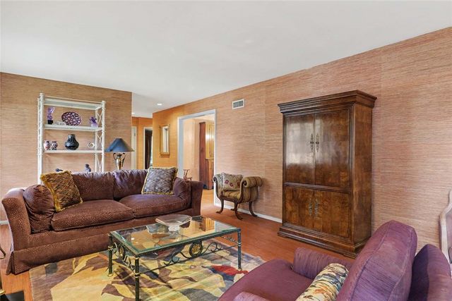 15 Cambria Court, Pawtucket, RI 02860