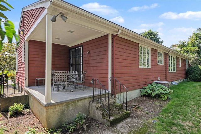 15 Cambria Court, Pawtucket, RI 02860