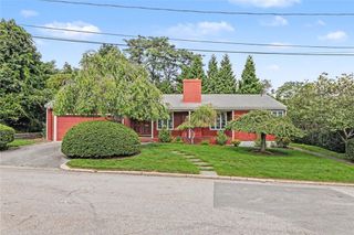 15 Cambria Court, Pawtucket, RI 02860