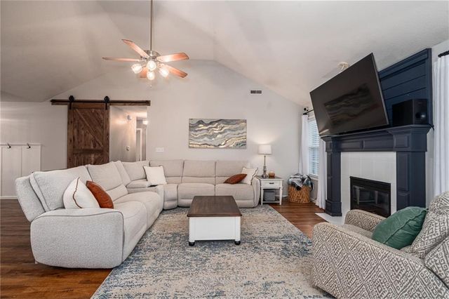 319 W 26th Street, Eudora, KS 66025
