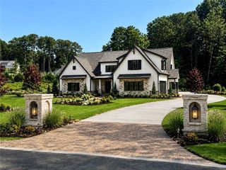 1013 Haddie Way, Alpharetta, GA 30004