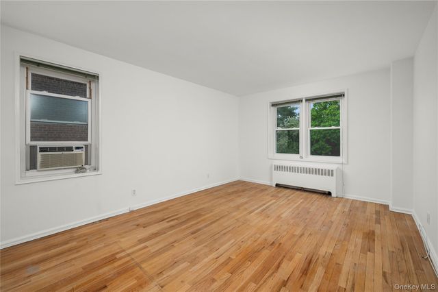 150 Draper Lane 2JN, Dobbs Ferry, NY 10522