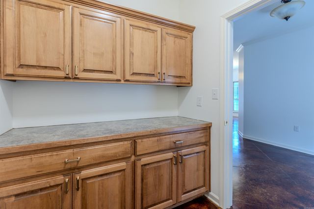 1303 Casa Aplin Road, Perryville, AR 72126