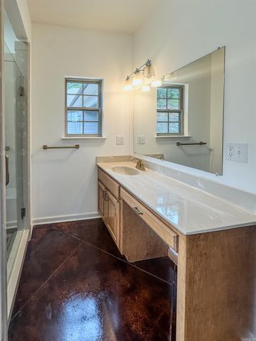 1303 Casa Aplin Road, Perryville, AR 72126