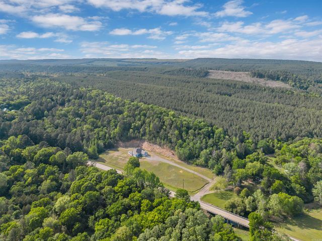 1303 Casa Aplin Road, Perryville, AR 72126