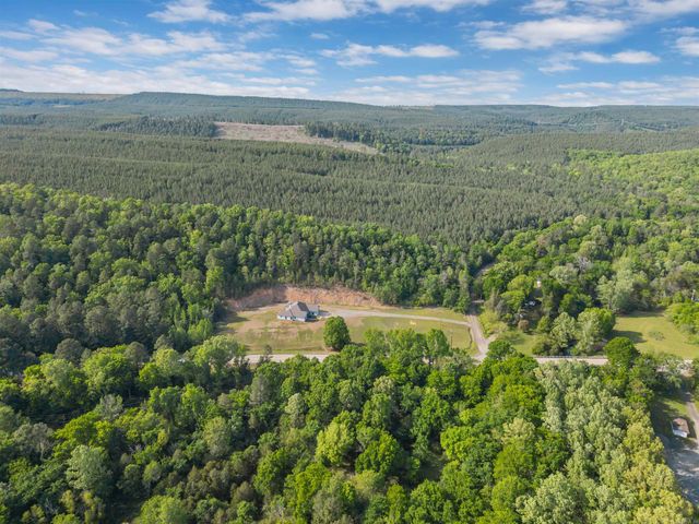 1303 Casa Aplin Road, Perryville, AR 72126