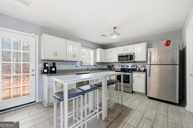 768 Hillandale Lane, Lithonia, GA 30058