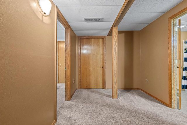 2282 TUMBLEWEED TRAIL, Suamico, WI 54313