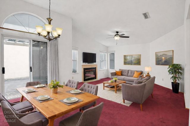 9478 Dunkerrin Way, Elk Grove, CA 95758