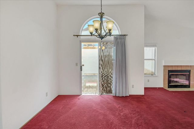 9478 Dunkerrin Way, Elk Grove, CA 95758