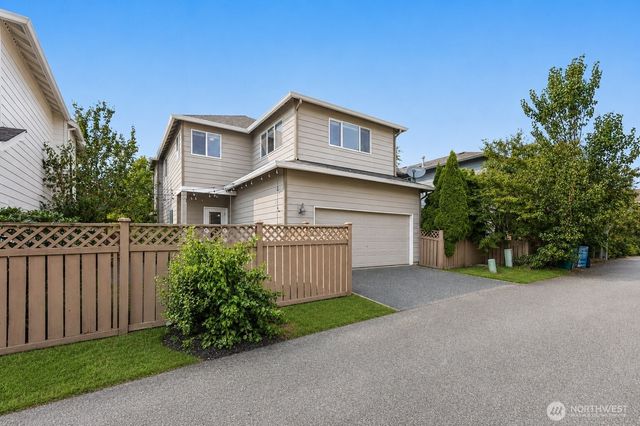 6522 W Crest View Loop SE, Snoqualmie, WA 98065