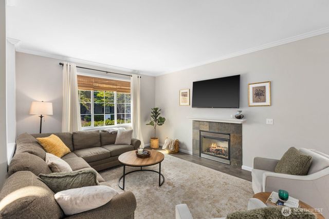 6522 W Crest View Loop SE, Snoqualmie, WA 98065