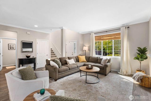6522 W Crest View Loop SE, Snoqualmie, WA 98065