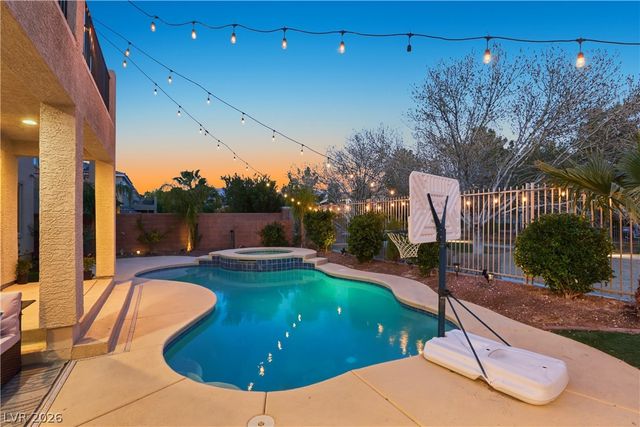 7012 Geese Gathering Street, North Las Vegas, NV 89084